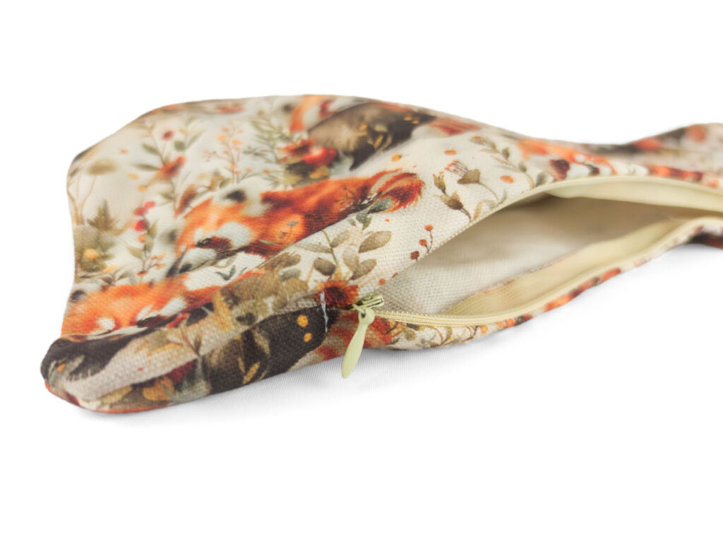 Leseknochenbezug – Mika, der rote Panda